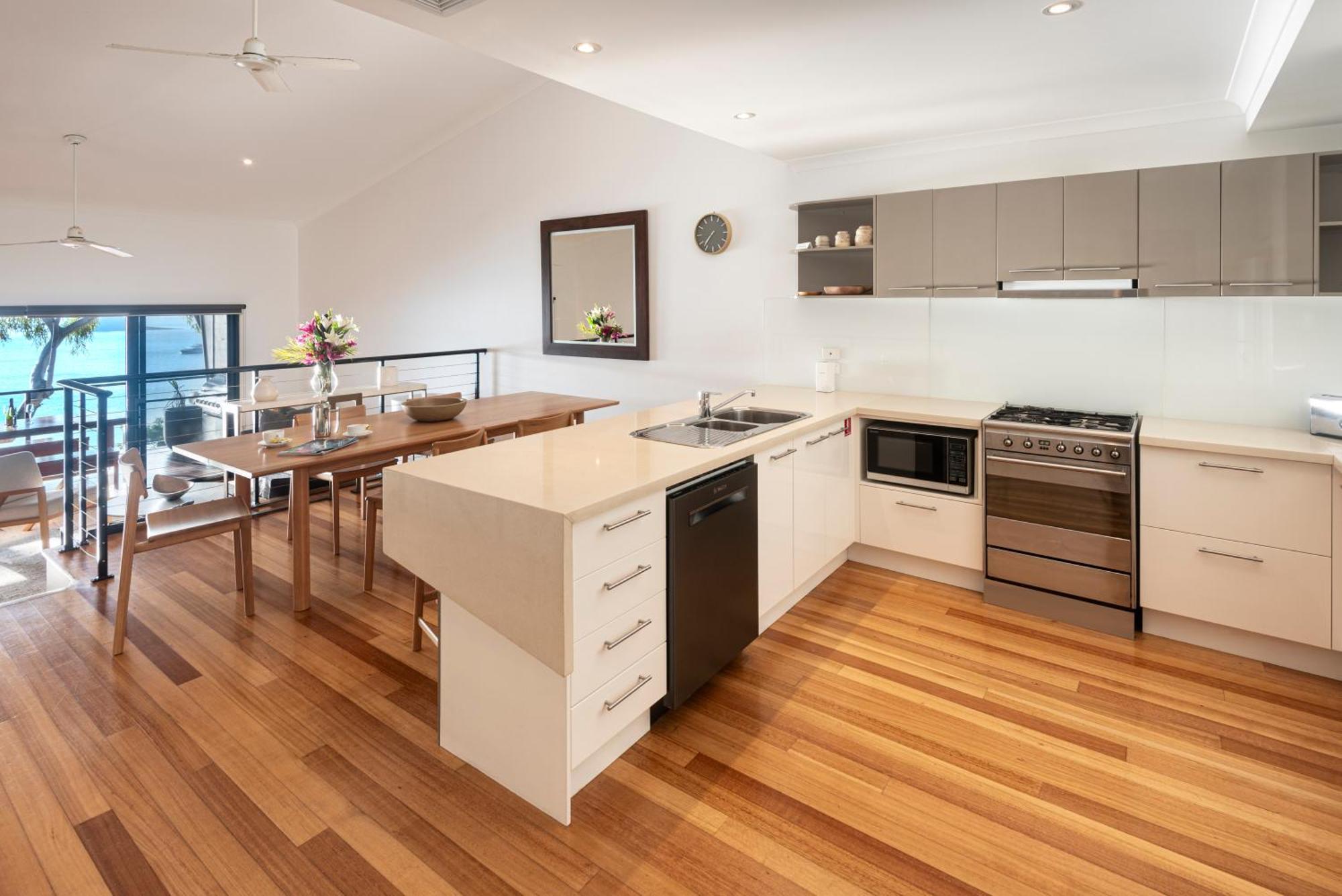 Shorelines Apartments On Hamilton Island By Hiha Экстерьер фото